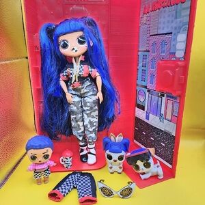 LOL Surprise OMG Series 3.8 Downtown B.B. Fashion Doll Lot